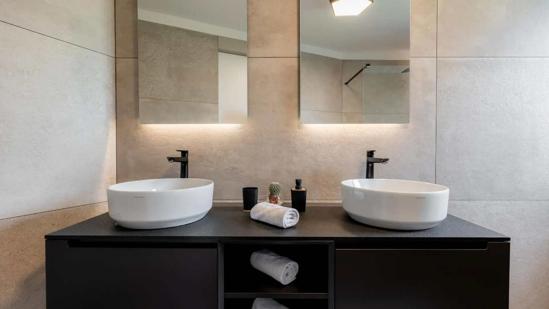 Villa 3,0 Near Opatija For 8 People With Indoor And Outdoor Pool & Wellness