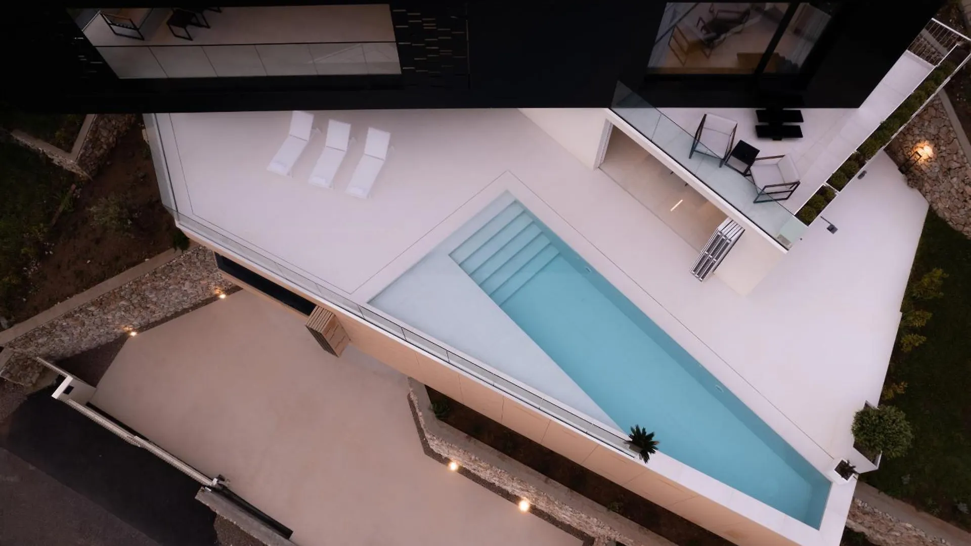 Villa 3,0 Near Opatija For 8 People With Indoor And Outdoor Pool & Wellness